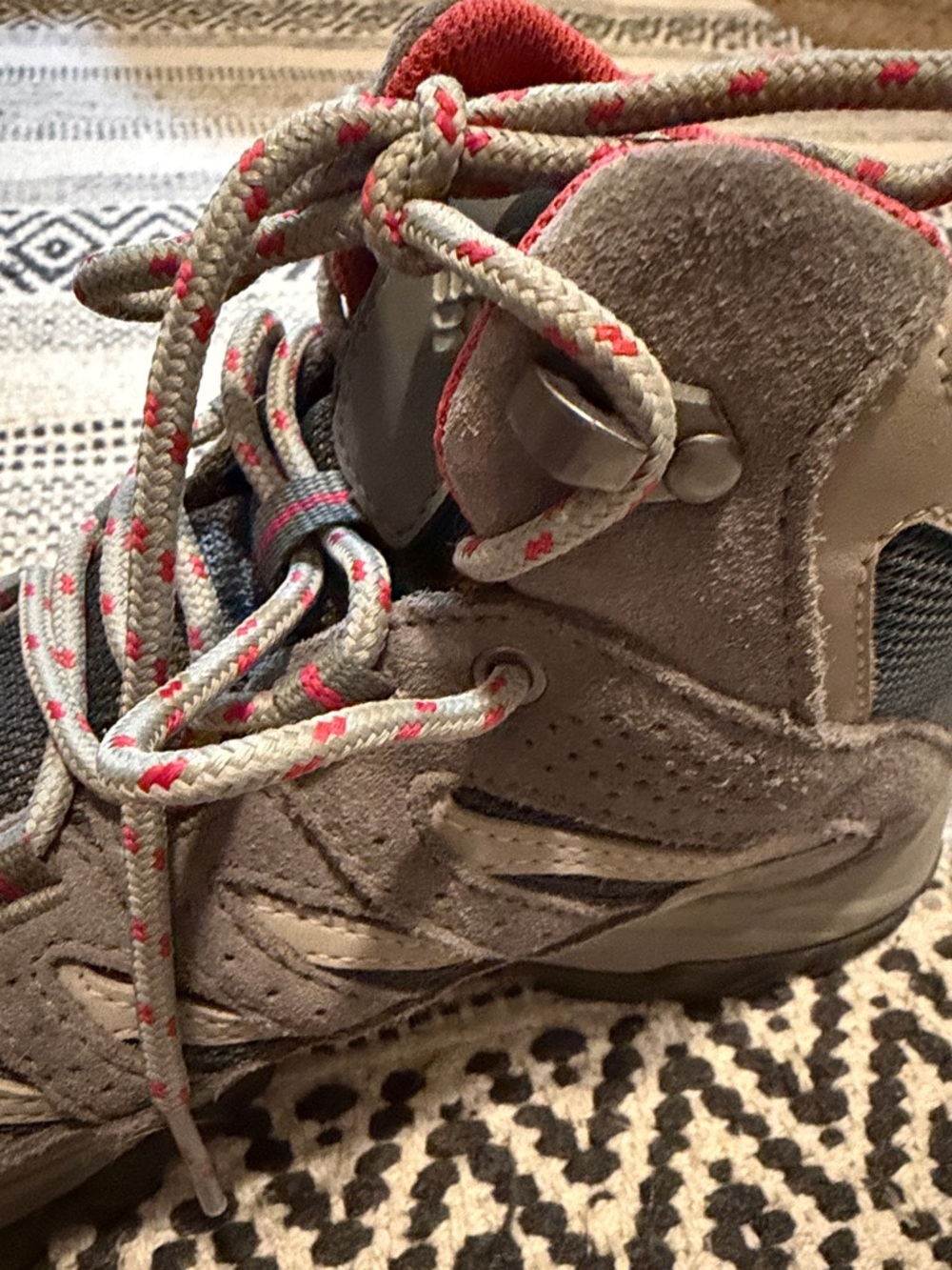 Columbia Gray Hiking Boots with Pink Interior - Picture 9 of 16